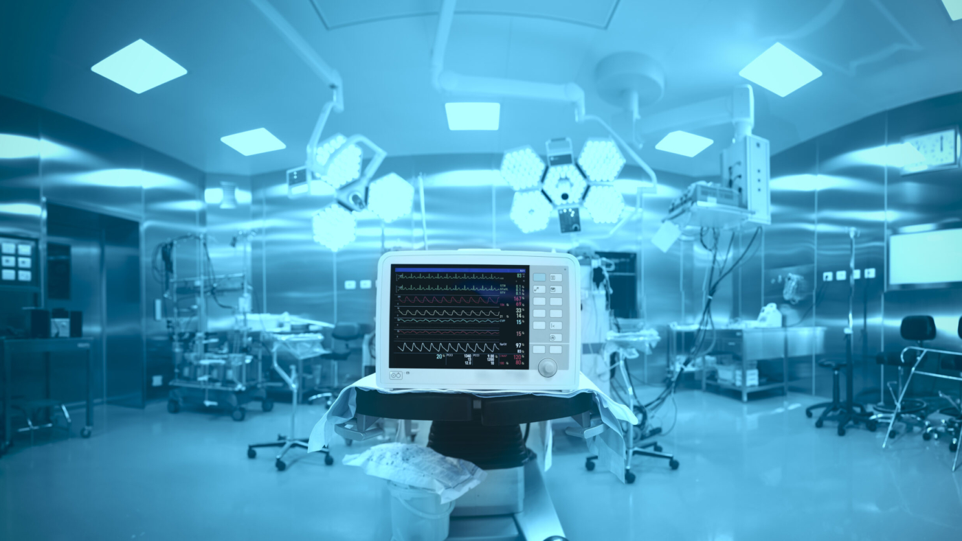 Innovative technology in a modern hospital operating room